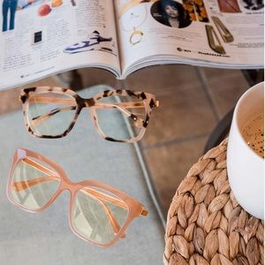 NWOT- Diff Bella XS blue light glasses